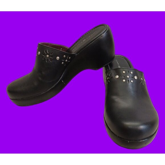 ✅Tommy Hilfiger Black Studded Leather Mules Womens Size 8.5M slip On Clogs Heels - Picture 15 of 15